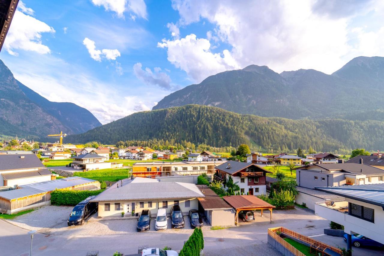 Urlaubsplatzl Appartements Оец Екстериор снимка