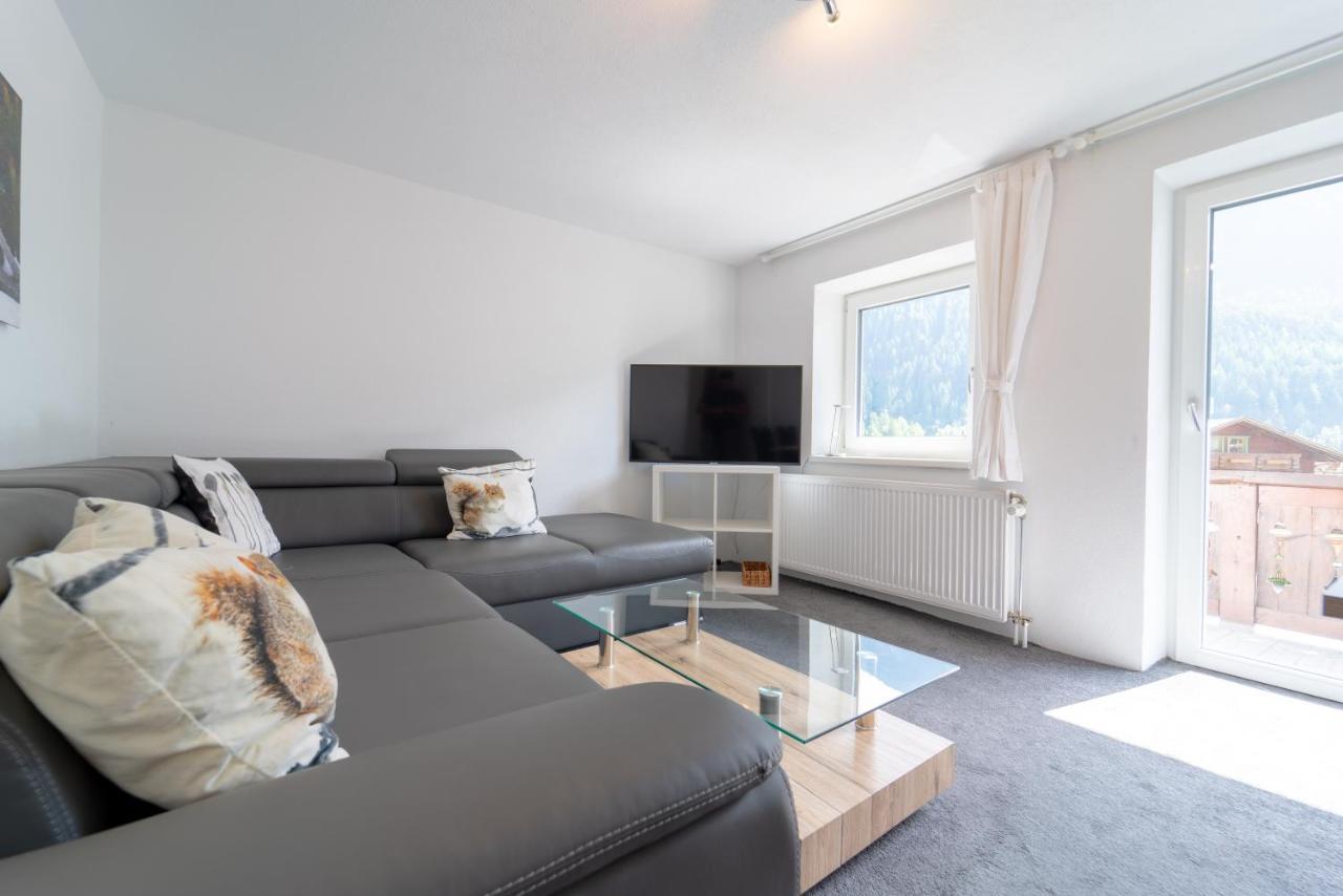Urlaubsplatzl Appartements Оец Екстериор снимка